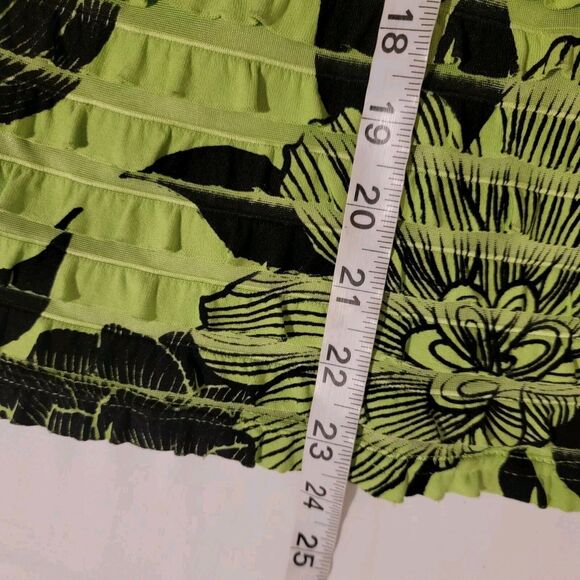 Erin London Womens Ruffle Full Zip Sweatshirt Size Large Lime Green Black Floral - Picture 7 of 7